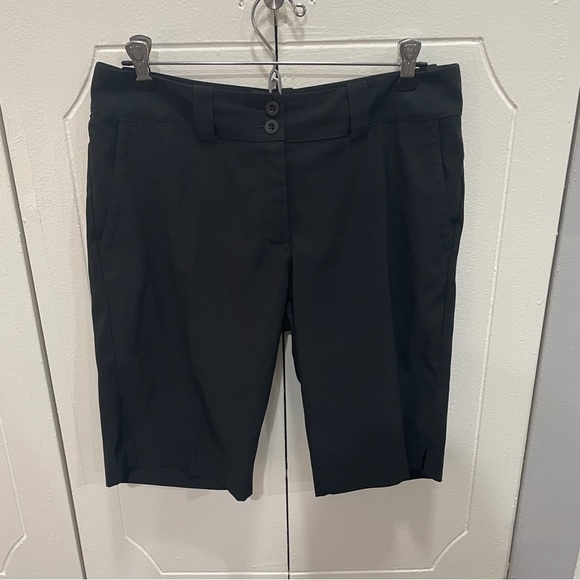 Nike Gold Black Tour Performance Dry-Fit Shorts - Picture 1 of 13